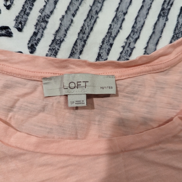 LOFT light coral Large Petites Blouse with Lace Sleeves - Picture 2 of 2